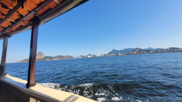 Passeio marítimo + ilha fiscal